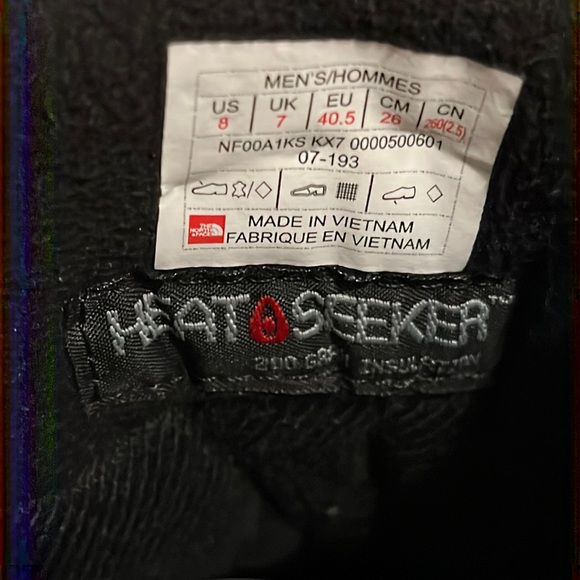 The North Face size US 8 Hicking Boots. - Picture 4 of 7